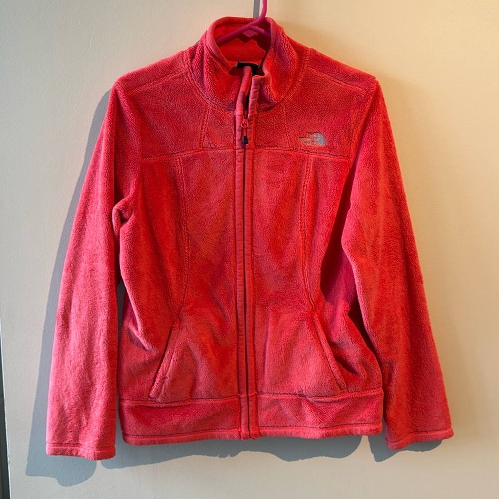 SIZE M WOMENS NORTHFACE FUZZY ZIP UP